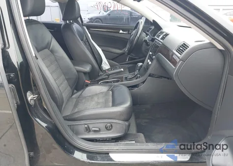 2014 Volkswagen Passat 2.0L Tdi Sel Premium z USA, uszkodzony, nr VIN 1VWCN7A32EC108378